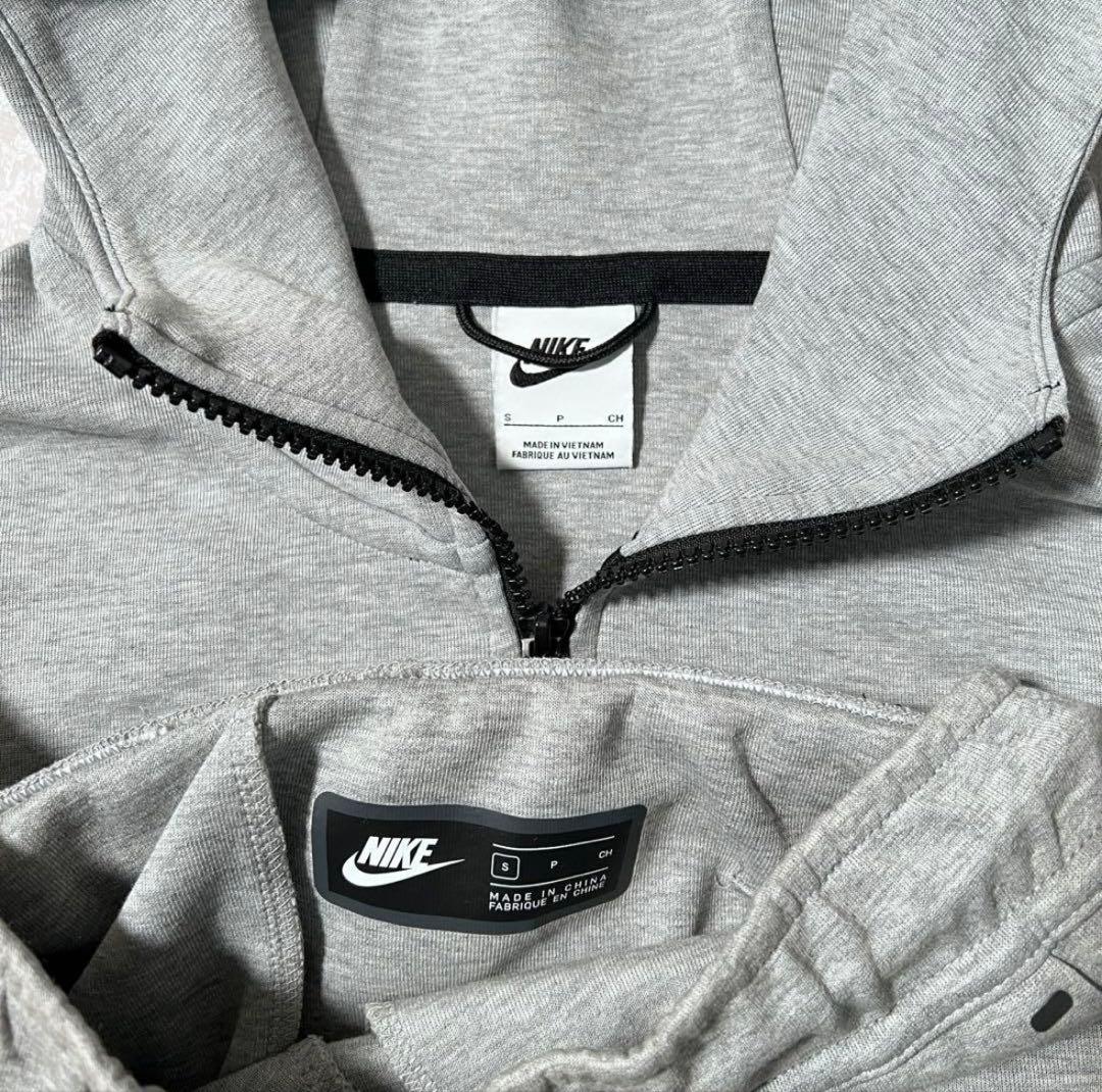 NIKE旧テックフリースセットアップ - メルカリ