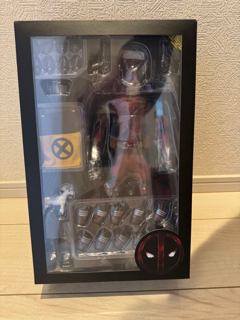 デッドプール 1/6スケール フィギュア