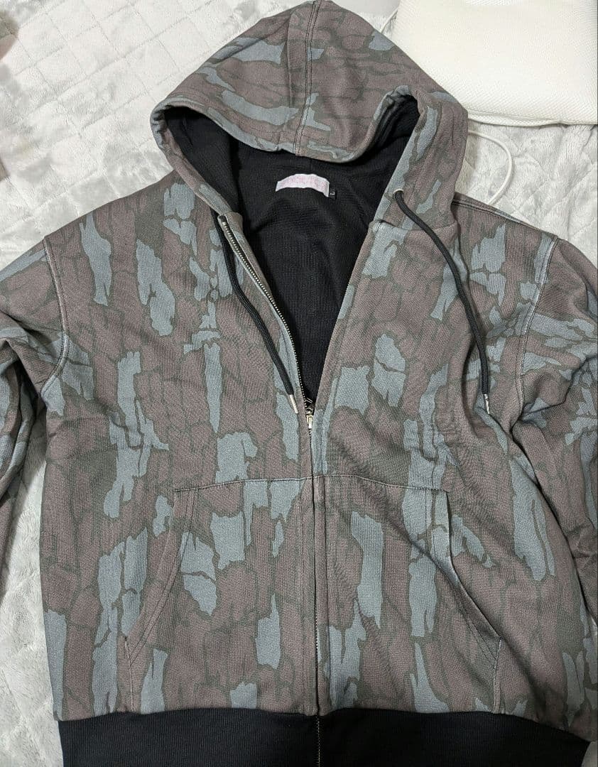 i.m.holic x HOLIC ZIP HOODIE 迷彩柄