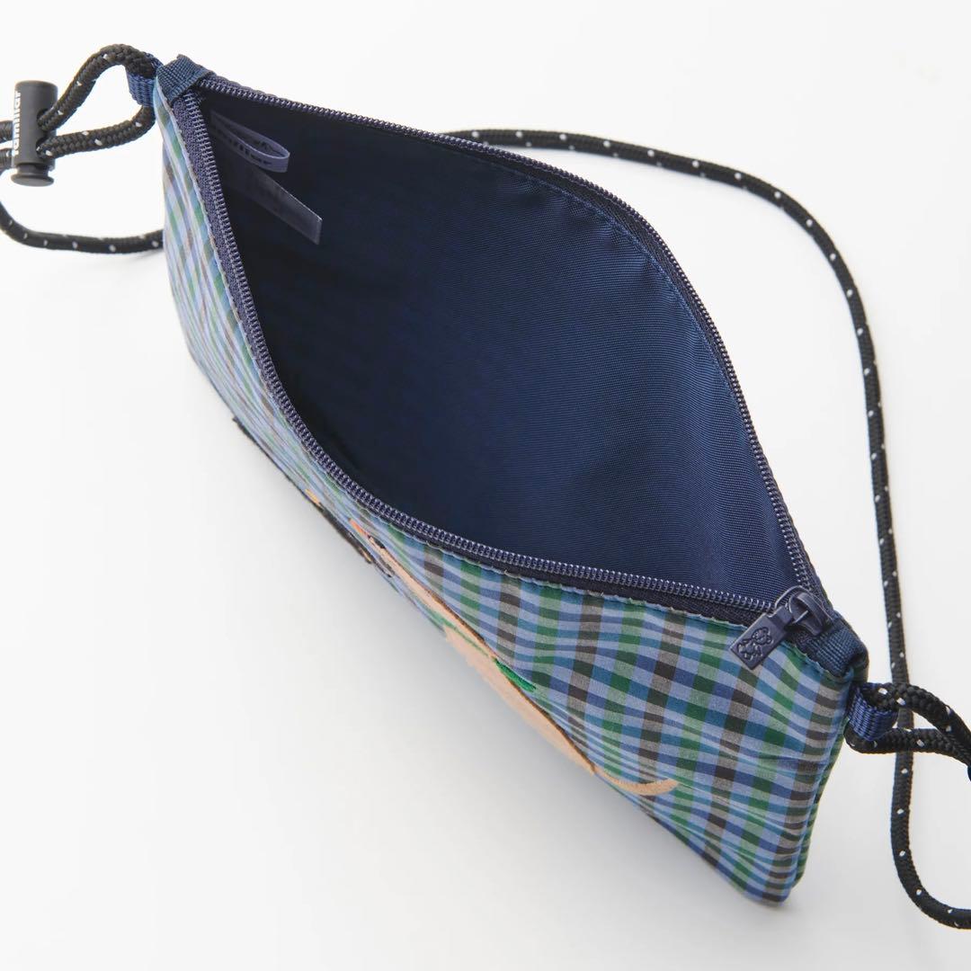 ファミリア】サコッシュ ショルダーバッグ チェック ワンちゃん 567152