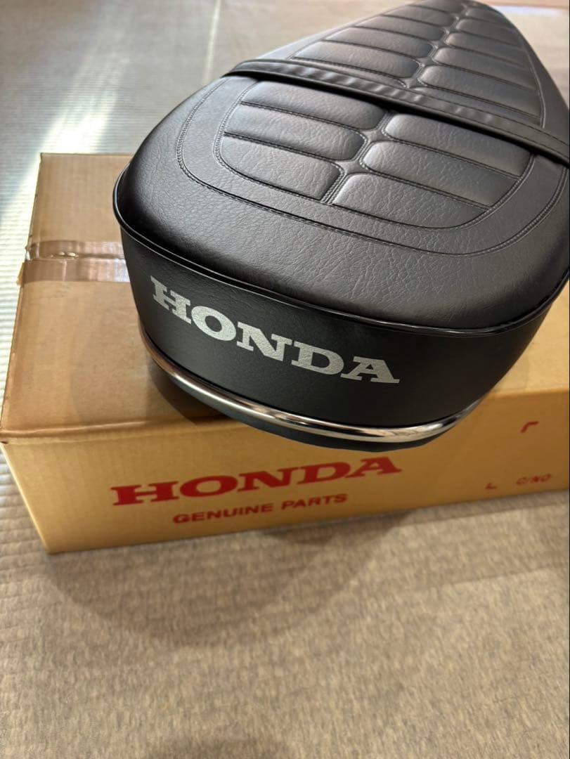 シャリー70 純正 シート - メルカリ