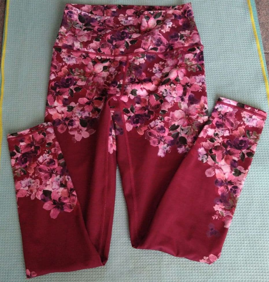 SUKALA】フルオブフラワーパネルレギンス 花柄 М - メルカリ