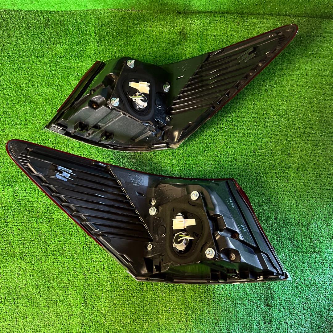 210系クラウン GWS214 テールランプセット 30-404 30-405 - メルカリ