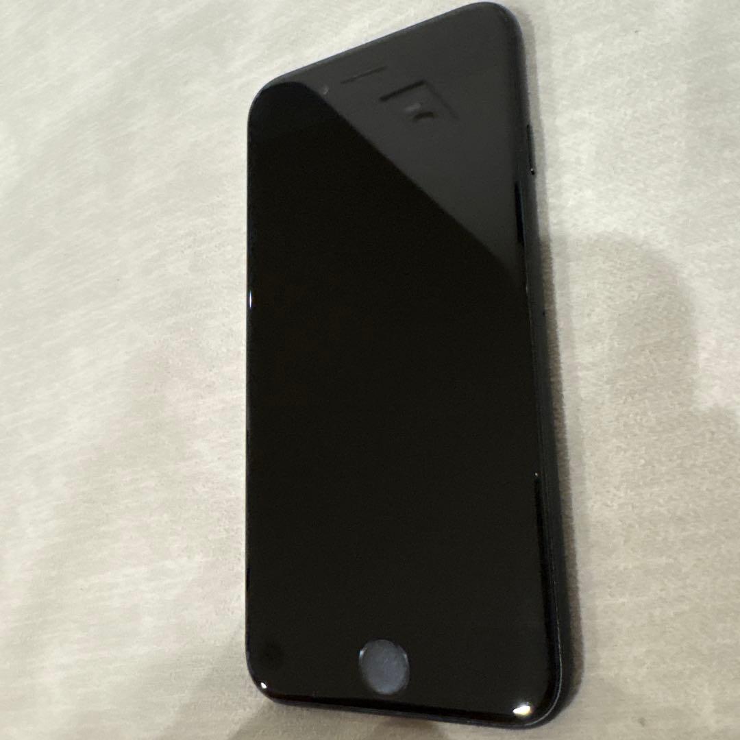 iPhone SE 第2世代 64GB ブラック - メルカリ
