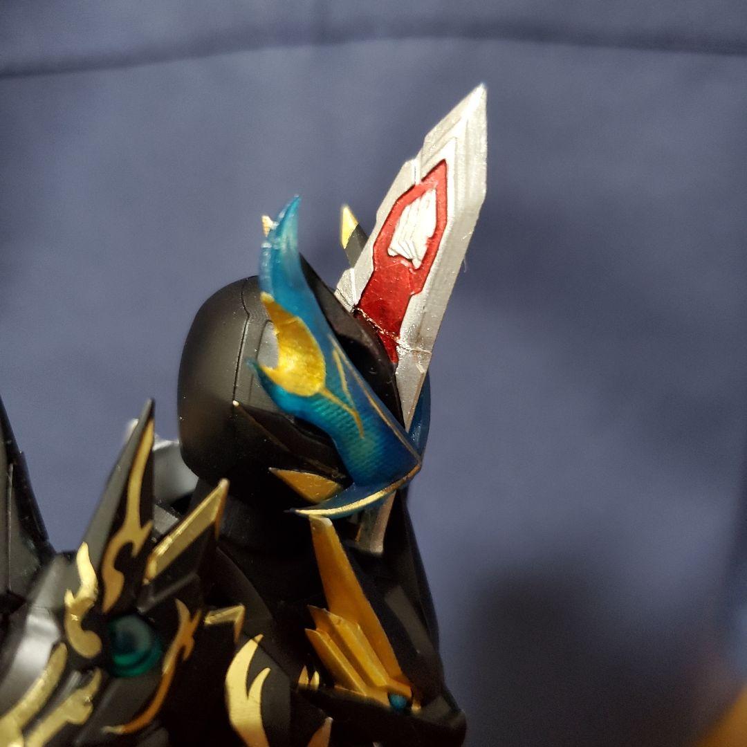フィギュアーツ 改造塗装品 仮面ライダーセイバー アルティメット