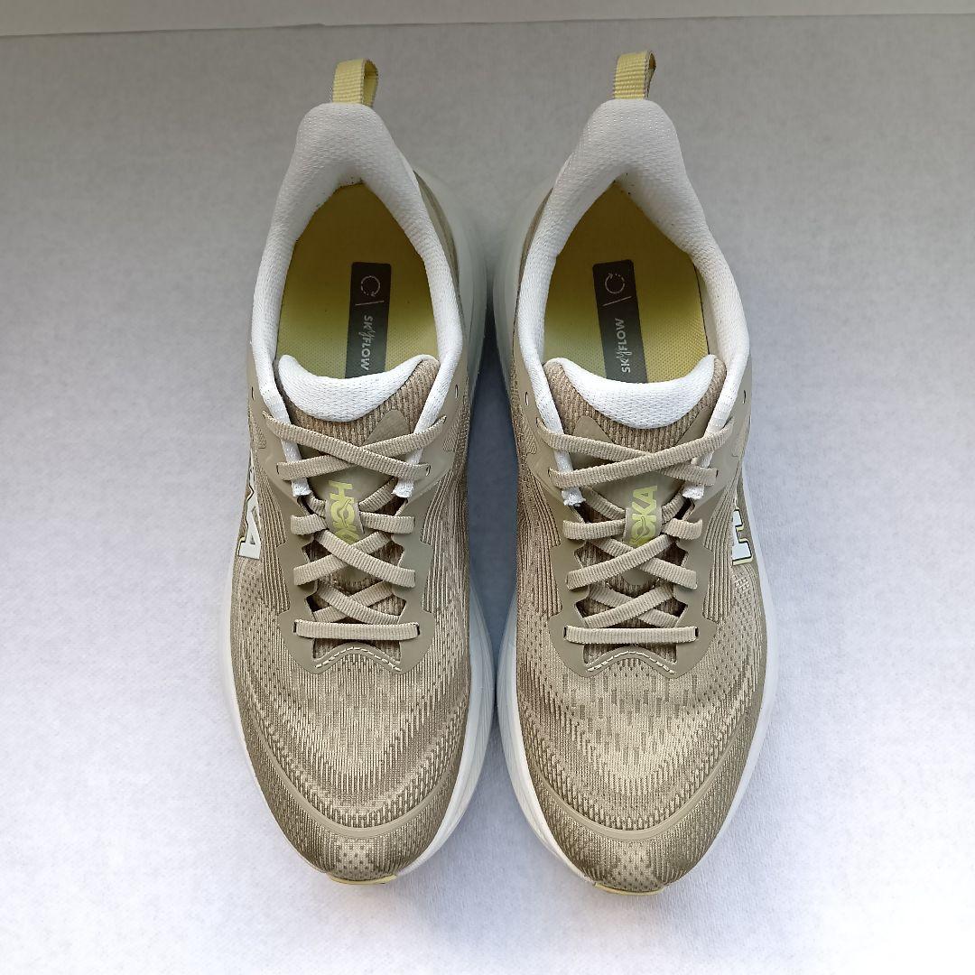 スカイフロー　HOKA　27.5cm　D幅　メンズ　ランニングシューズ