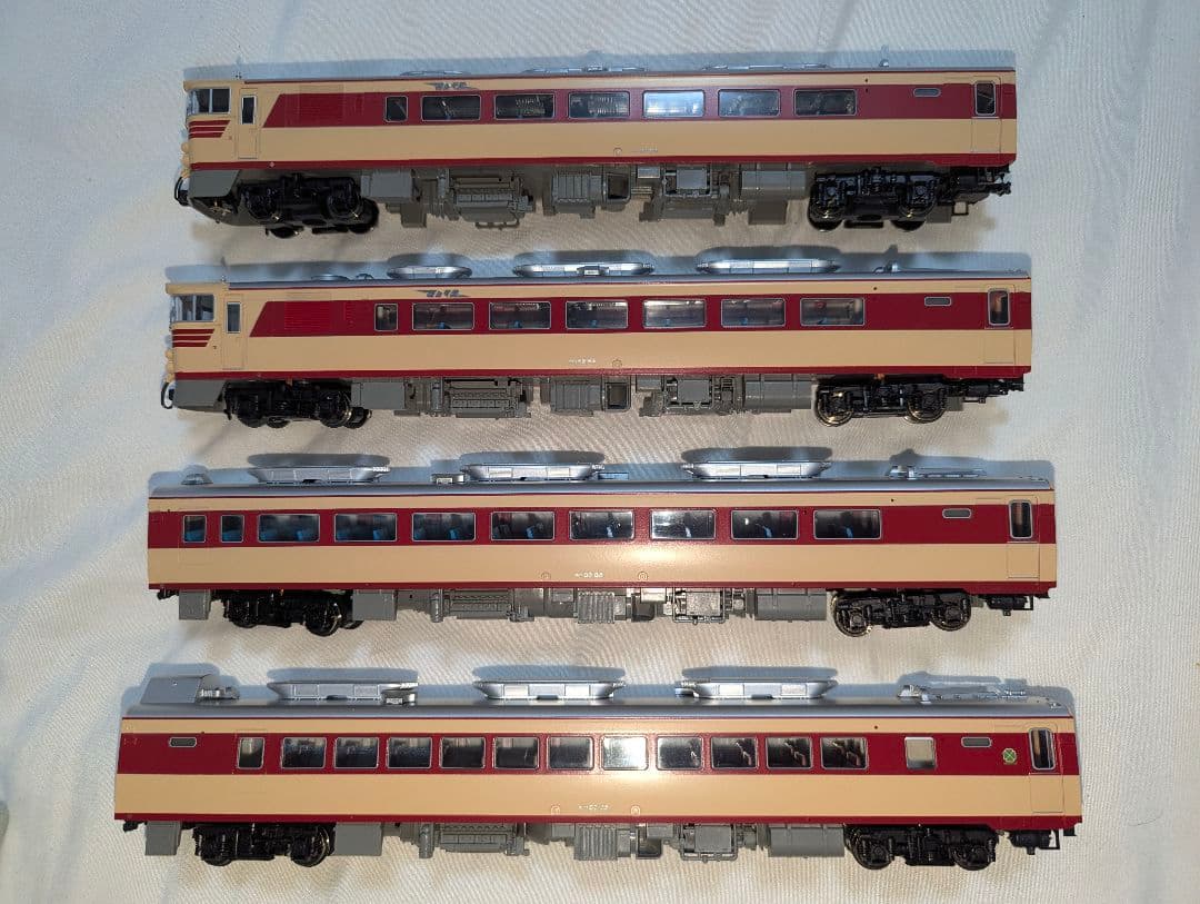 KATO キハ82系 4両基本セット 【3-509】 室内灯点灯 HOゲージ - 鉄道