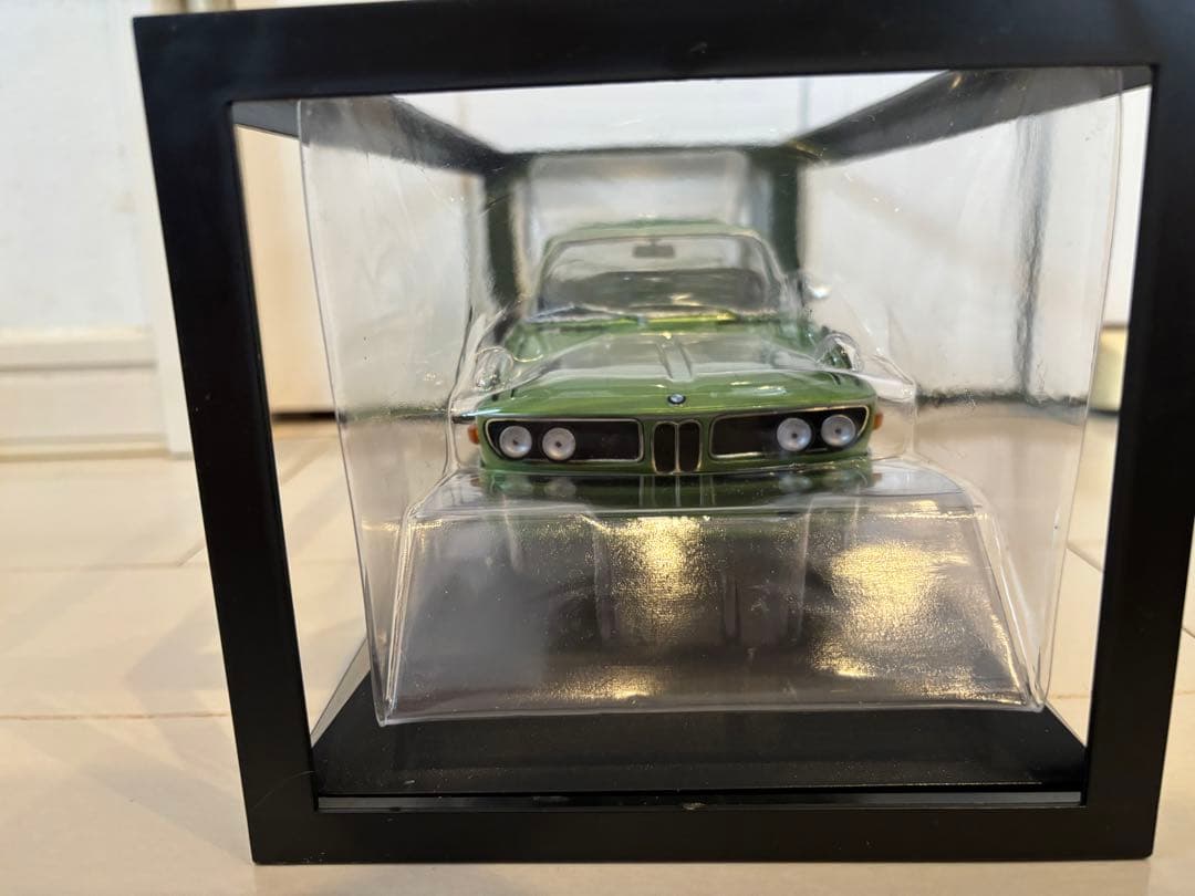 BMW 3.0CSl E9 lic grun ミニチャンプス 1/18