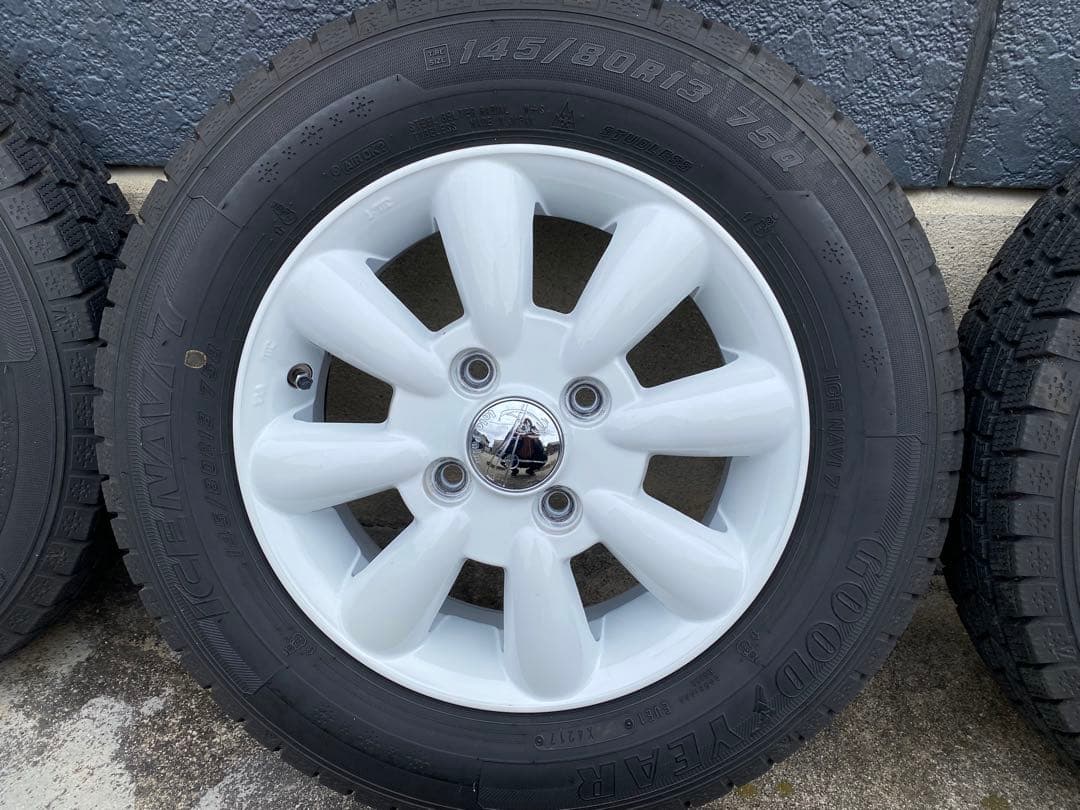 《yaa》ララパーム145/80R13 スタッドレスタイヤホワイトホイール