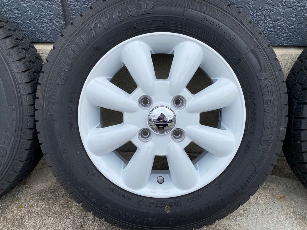 《yaa》ララパーム145/80R13 スタッドレスタイヤホワイトホイール