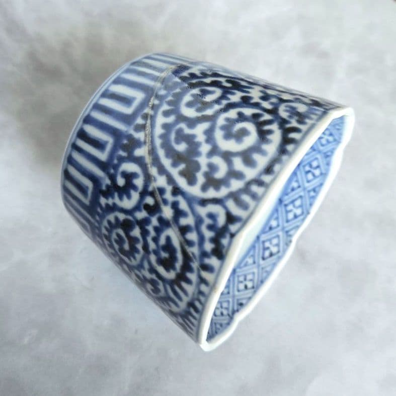 古伊万里 染付 蛸唐草 小猪口 覗き 向付 江戸時代 骨董 金継ぎ