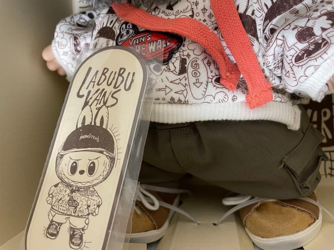 555★VANS × POP MART THE MONSTERS LABUBU★