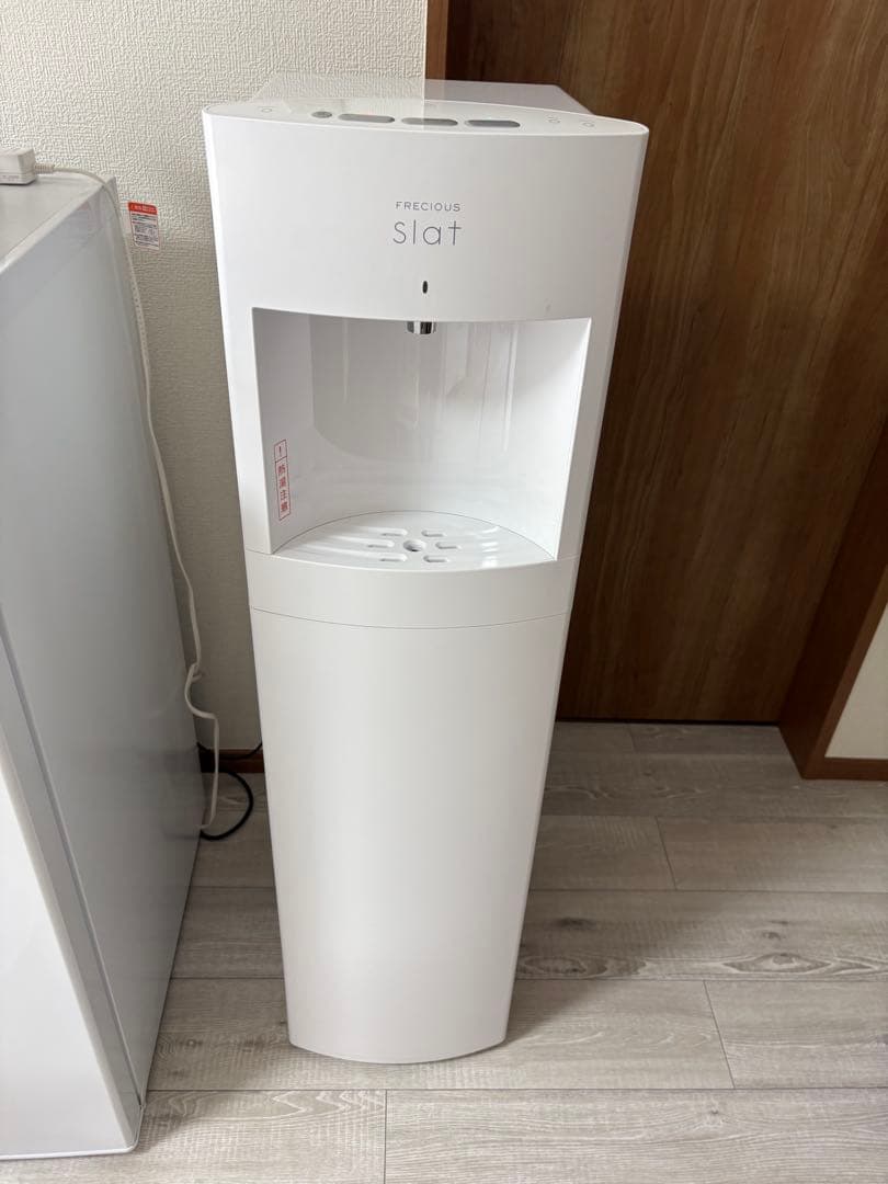 FRECIOUS Slat ウォーターサーバー　（型式 WFD-1900） 2026年最新】WFD-1900の人気アイテム - メルカリ