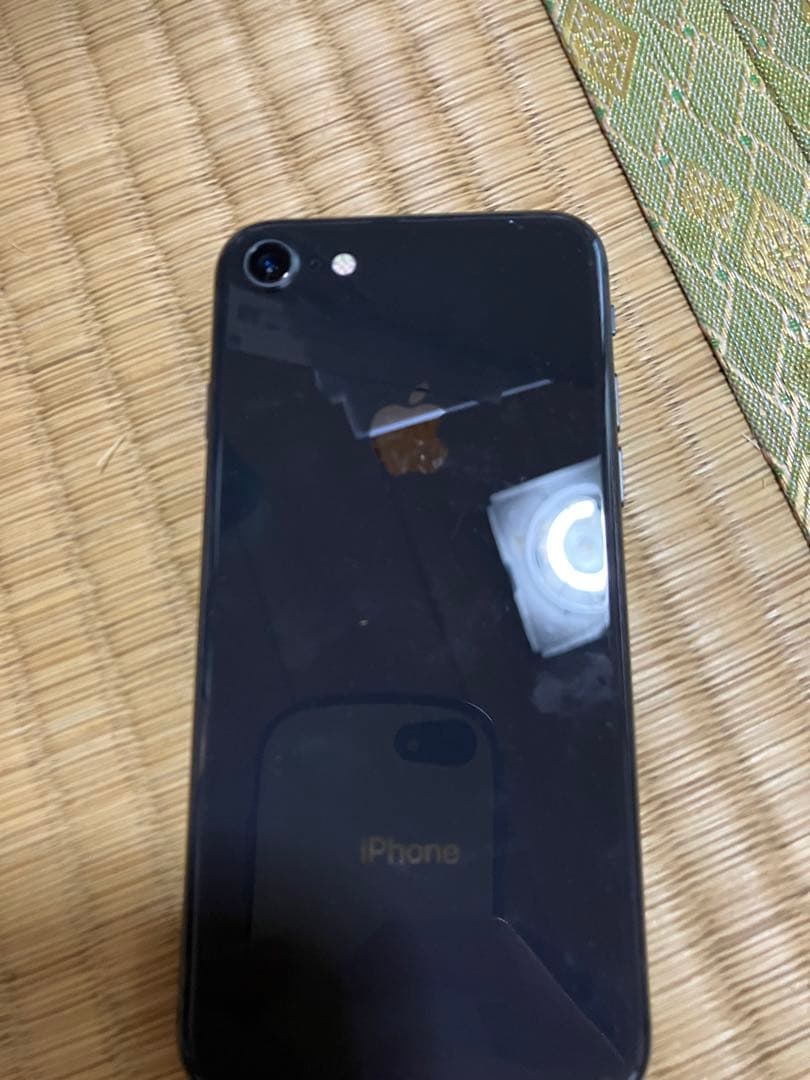 ホームボタン✖️】iPhone 8 スペースグレイ 64 GB SIMフリー