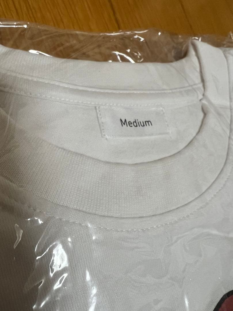 奈良美智のTシャツ2021