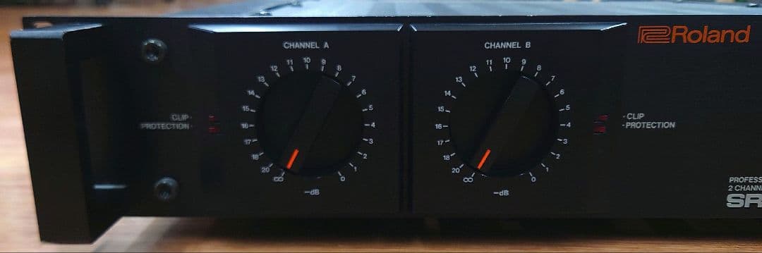 □ROLAND SRA-2400 PAパワーアンプ - メルカリ