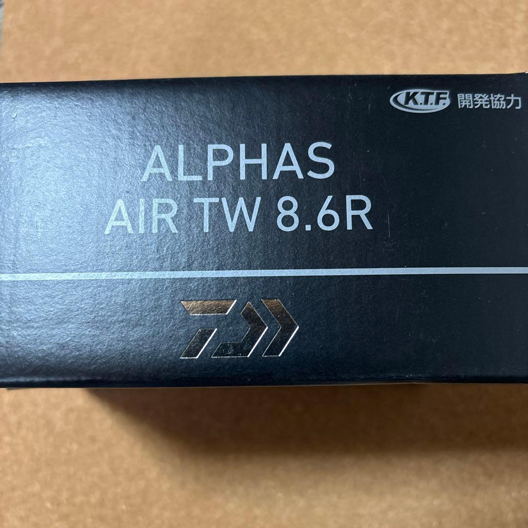 リール 20DAIWA ALPHAS AIR TW 8.6R
