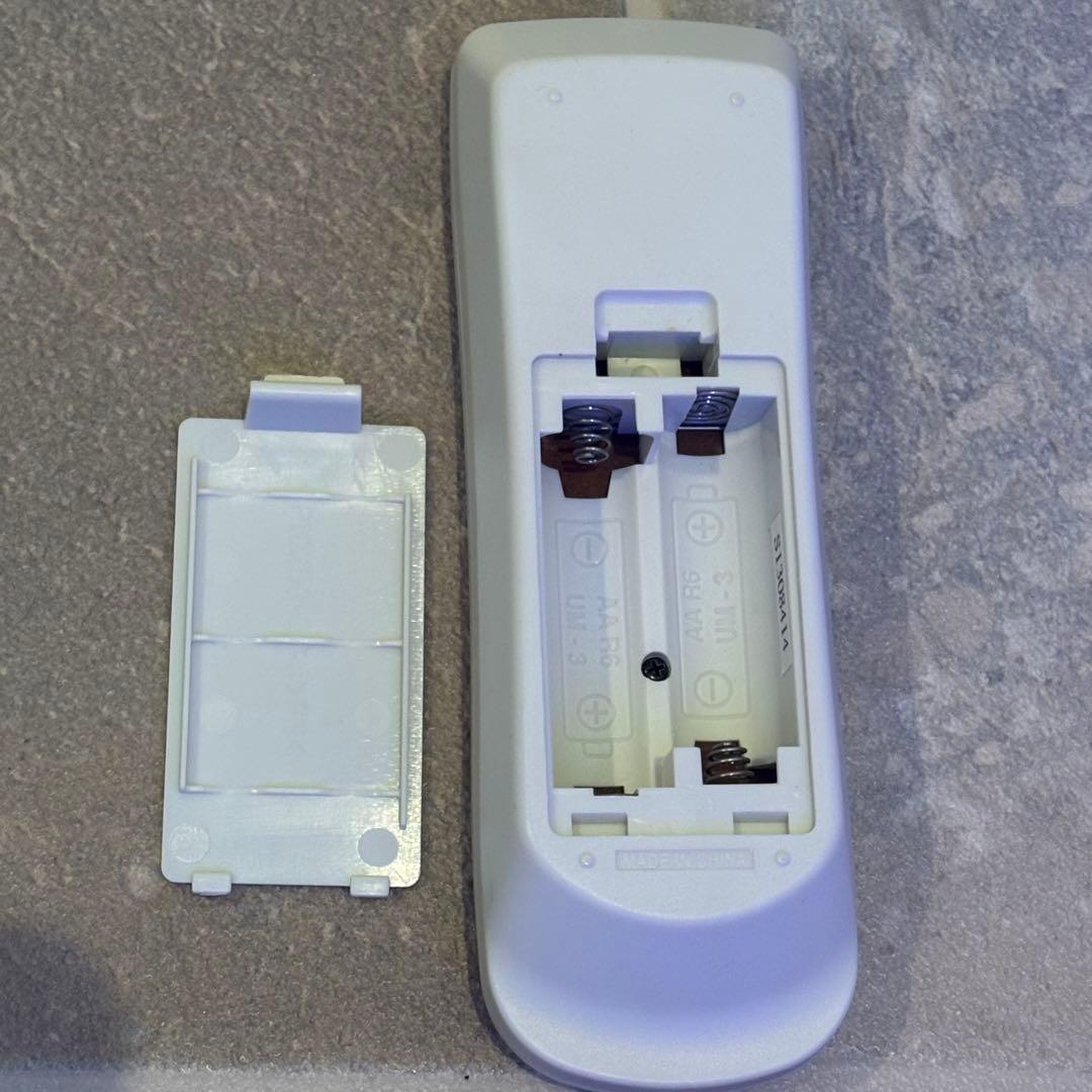 EPSON LCD プロジェクター 1080p本 14 EB-535W - メルカリ