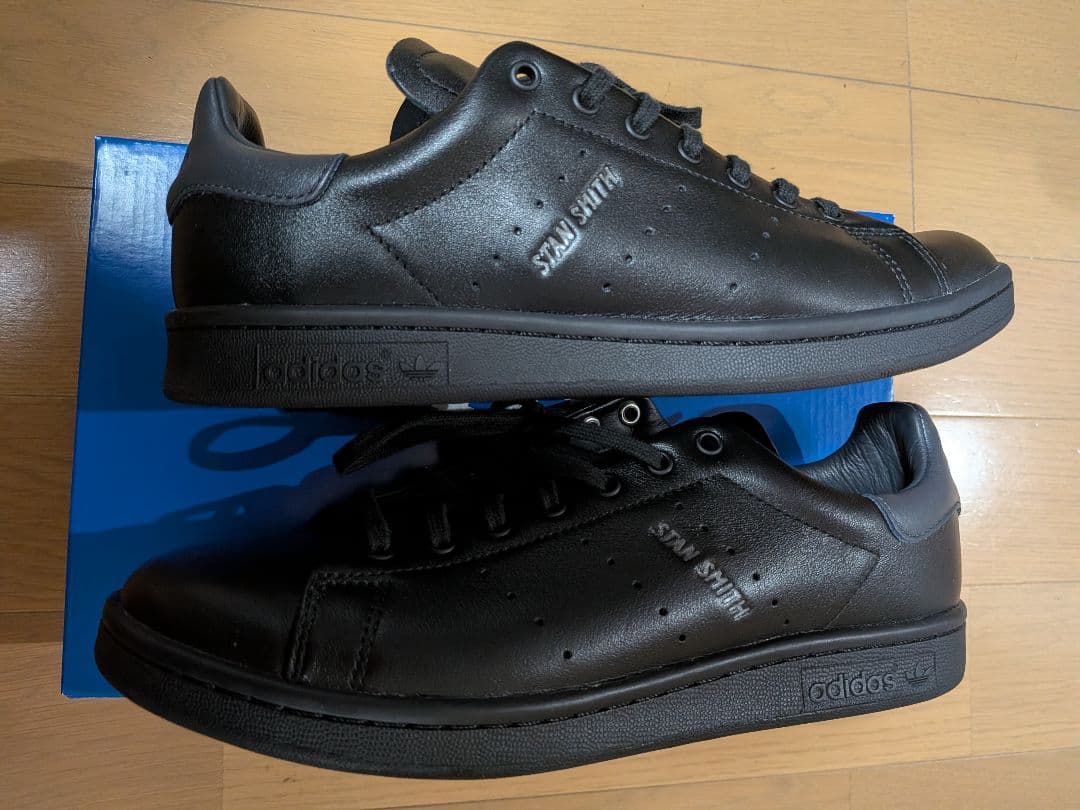 【ミニマル40】スタンスミスLUX ブラック 26.5cm