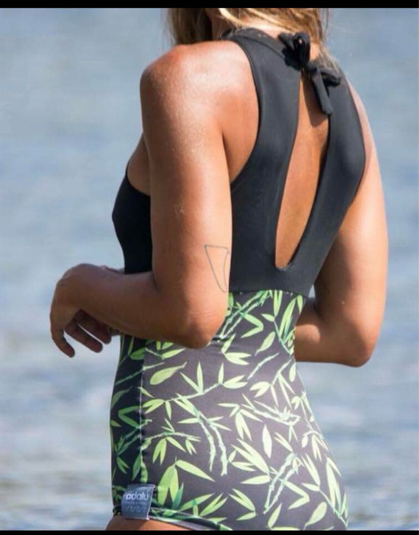 adalu】アダル 水着 ワンピース サーフィン