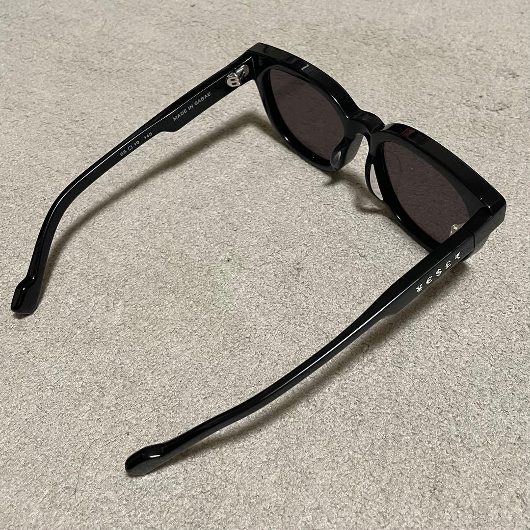 椎名林檎【景気の回復　ライブグッズ】　猫目グラス