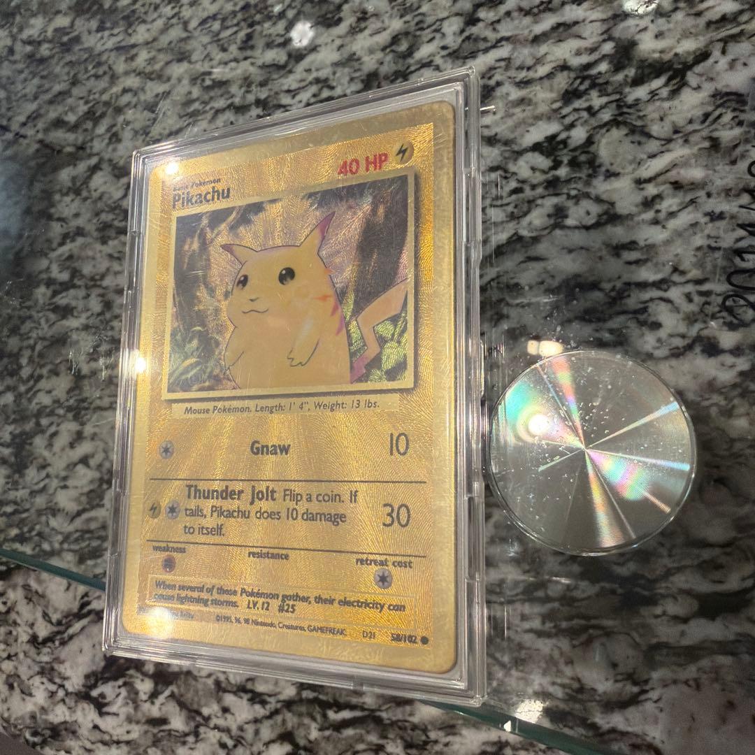 ピカチュウ 40 HP トレーディングカード