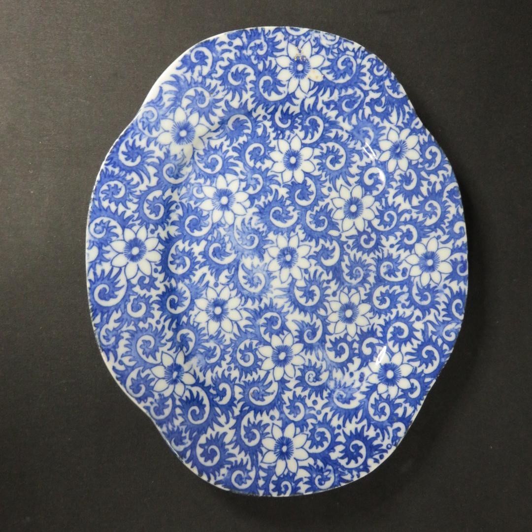 長丸皿 3枚 歪み 変形皿 花唐草 印判 染付 明治 大正 - メルカリ