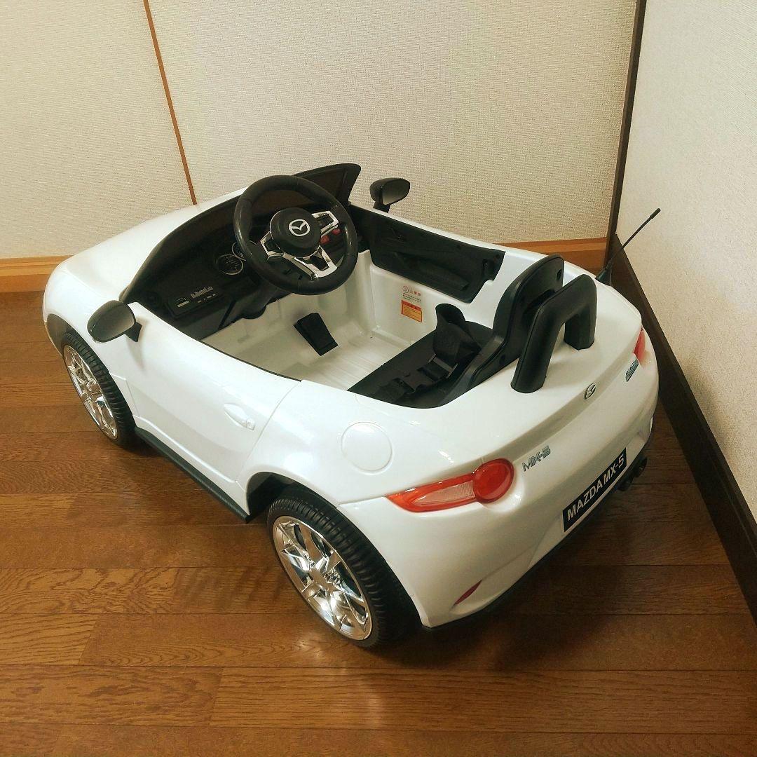 電動乗用ラジコンカー Mazda MX-5 US ロードスター　ホワイト