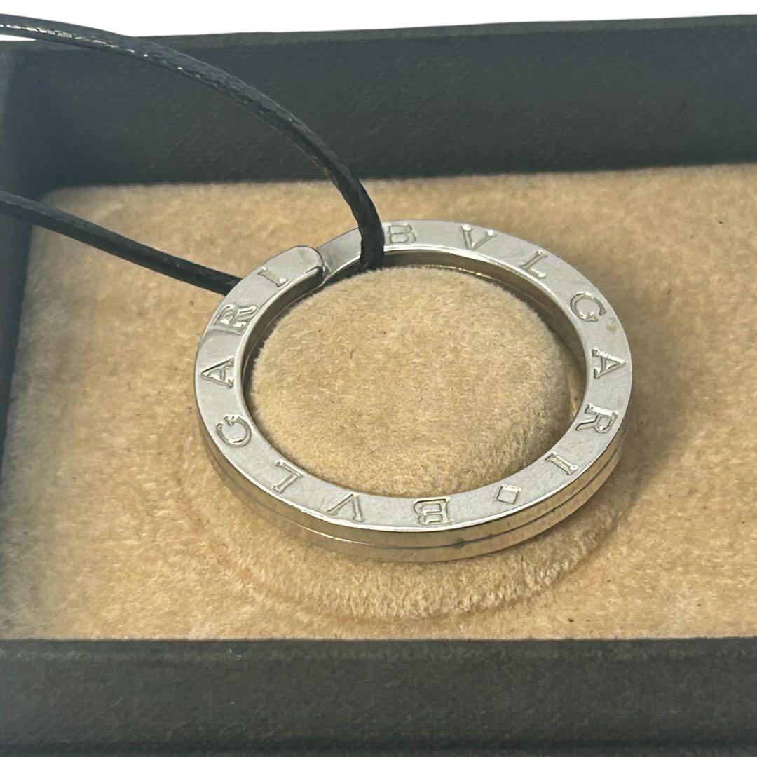 BVLGARI ロゴサークル ネックレス キーリング 革紐付き 箱付き - メルカリ