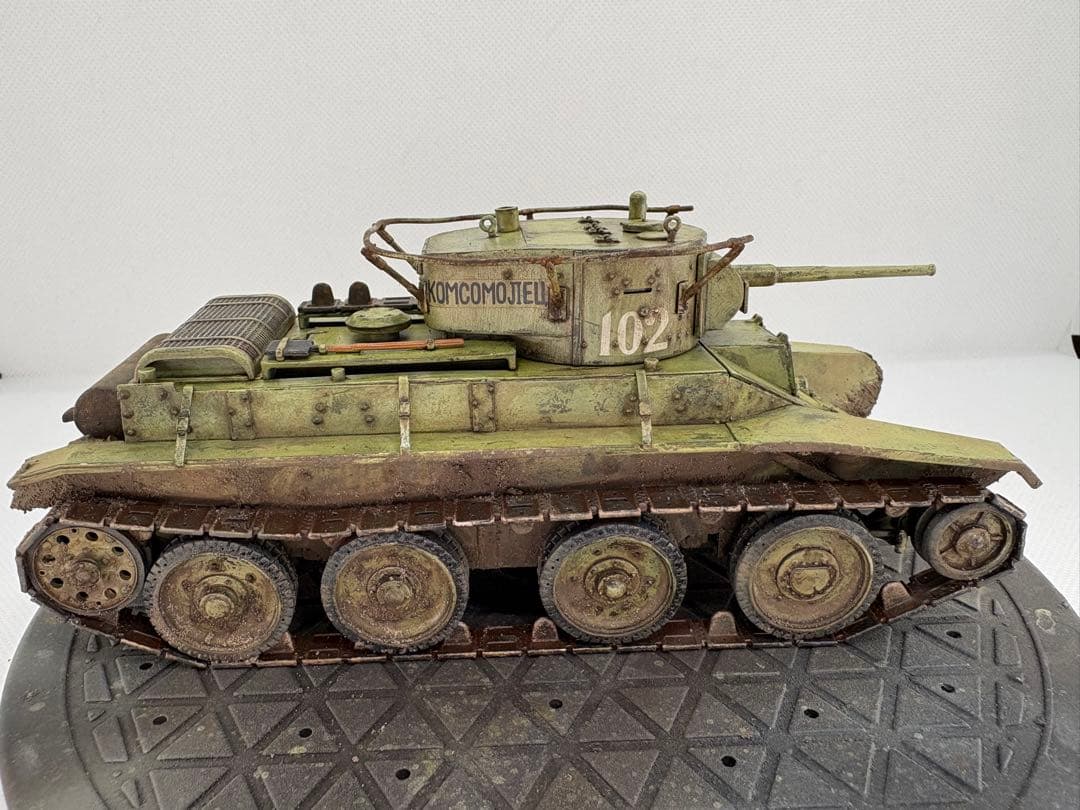 イタレリ (ZVEZDA) １/ 35 ソビエト 軽戦車 BT−5