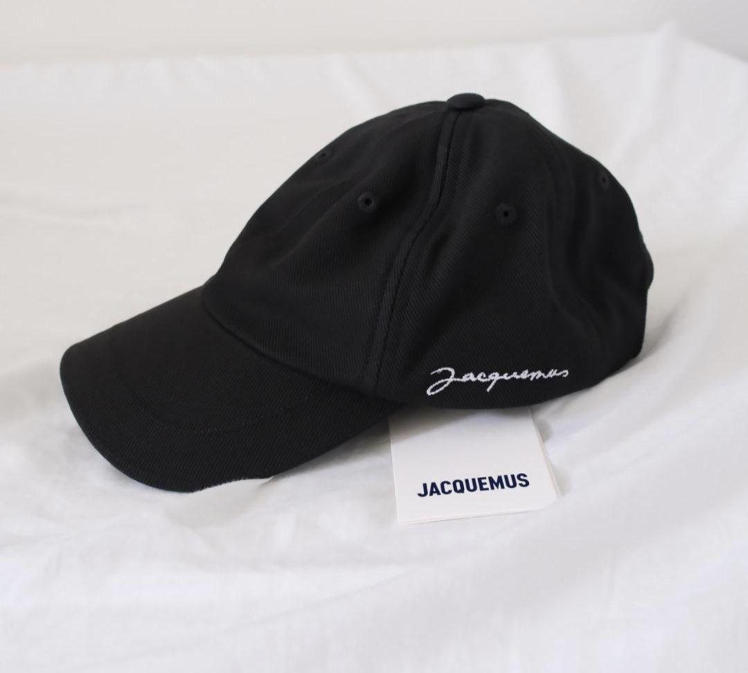 新品正規 JACQUEMUS ロゴキャップ ブラック 58 ジャックムス JACQUEMUS（ジャックムス） ベースボールキャップ LA CASQUETTE