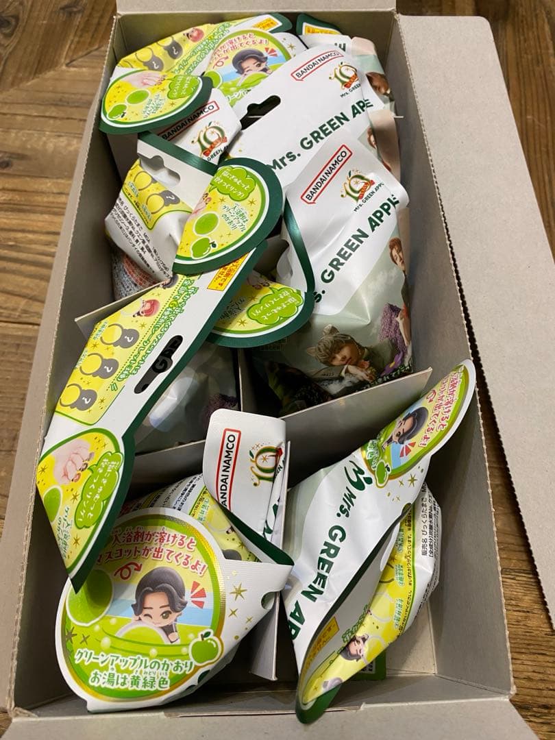 Mrs. GREEN APPLE ぴっくらたまご 8個セット