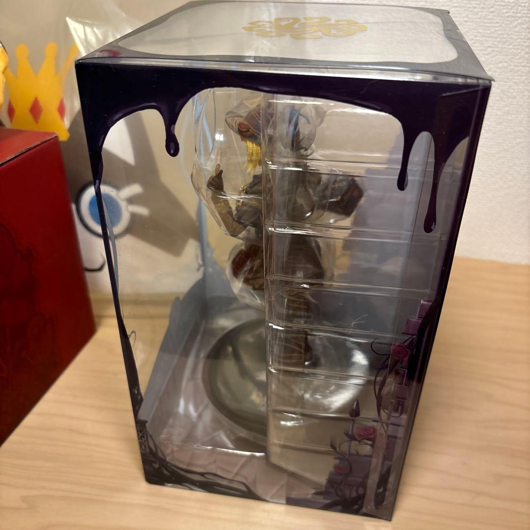 フィギュアのみ】第五人格 真理の令嬢 トゥルース おまけ付 - メルカリ