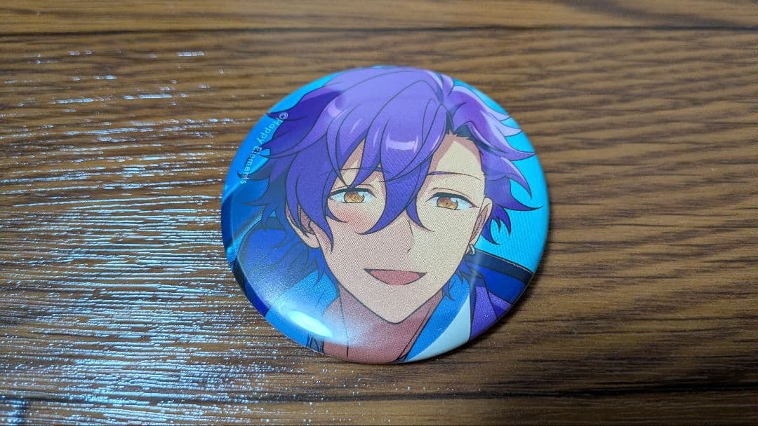 乙狩アドニス コレクション缶バッジ Casual - メルカリ