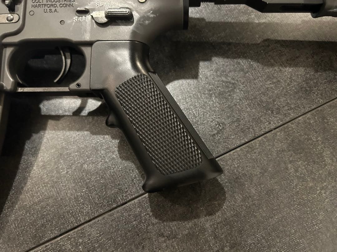 【動作OK】東京マルイ M4A1カービン 多弾マガジン　18禁