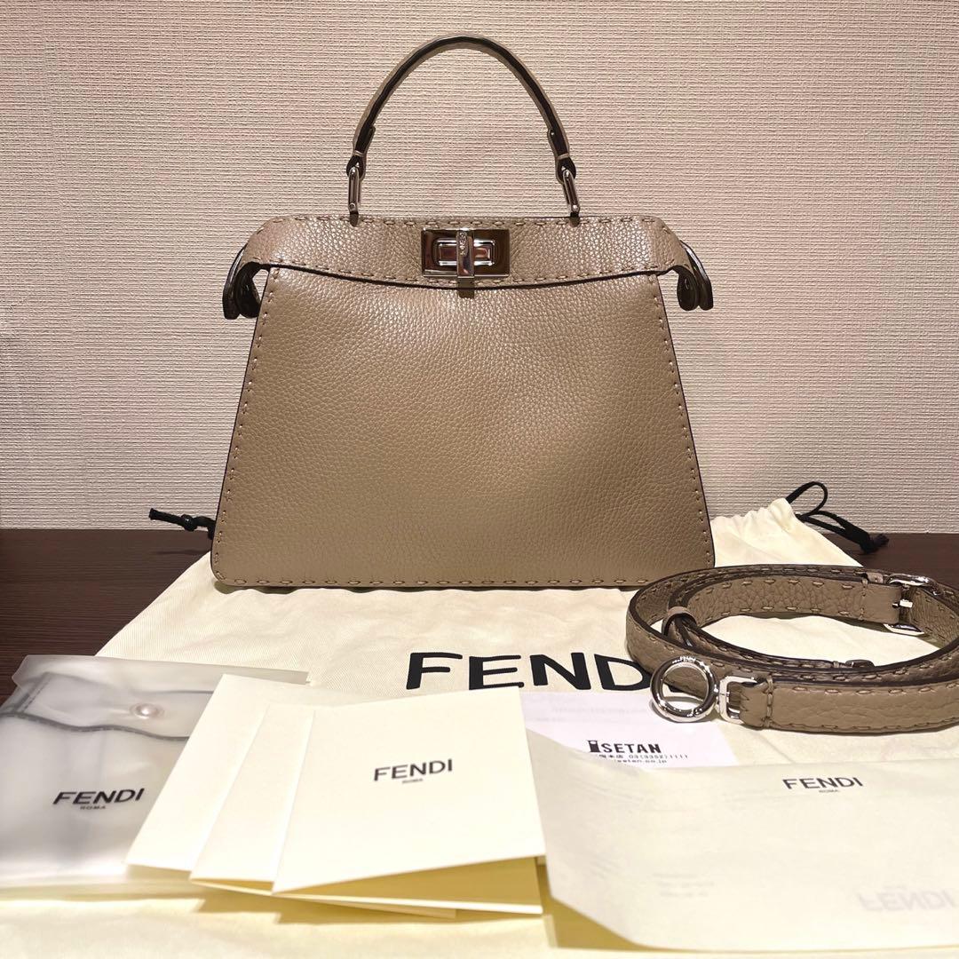 シャガールの克明な模写、空飛ぶ画家糸川裕志による物、F10号額入り