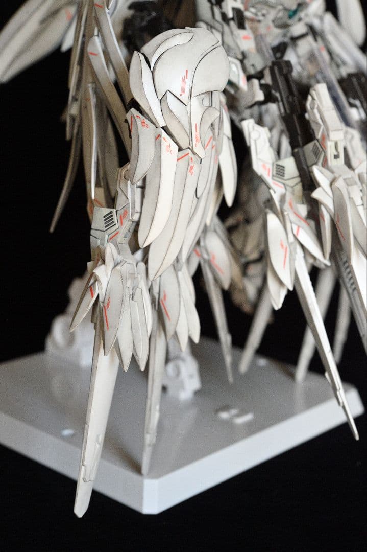 プラモデル日本未発売ウイングガンダムスノーホワイトプレリュード「白雪姫」