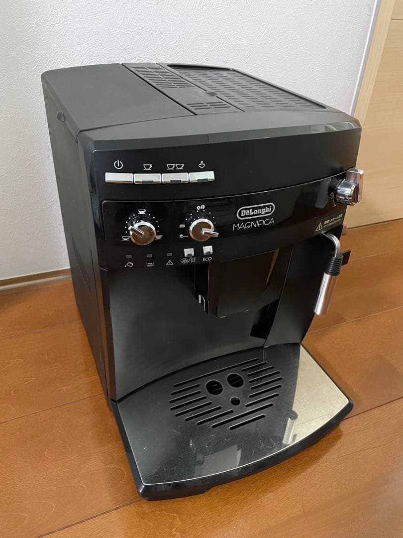 デロンギ　マグニフィカ　全自動コーヒーマシン　ESAM03110B ブラック 61gQyFyOimL._AC_UF350,