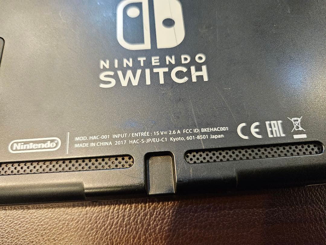 Nintendo Switch 本体ジョイコングリーン/レッド - メルカリ