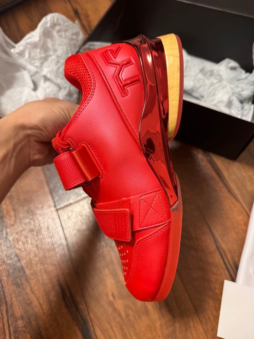 TYR TYRFORCE エリートカーボンリフター レッド サイズ 25.5cm