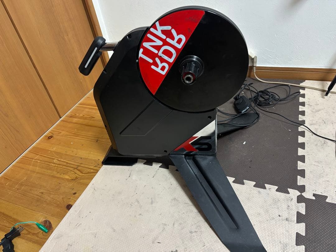 THINKRIDER X5 NEO スマートバイクトレーナー 固定ローラー台