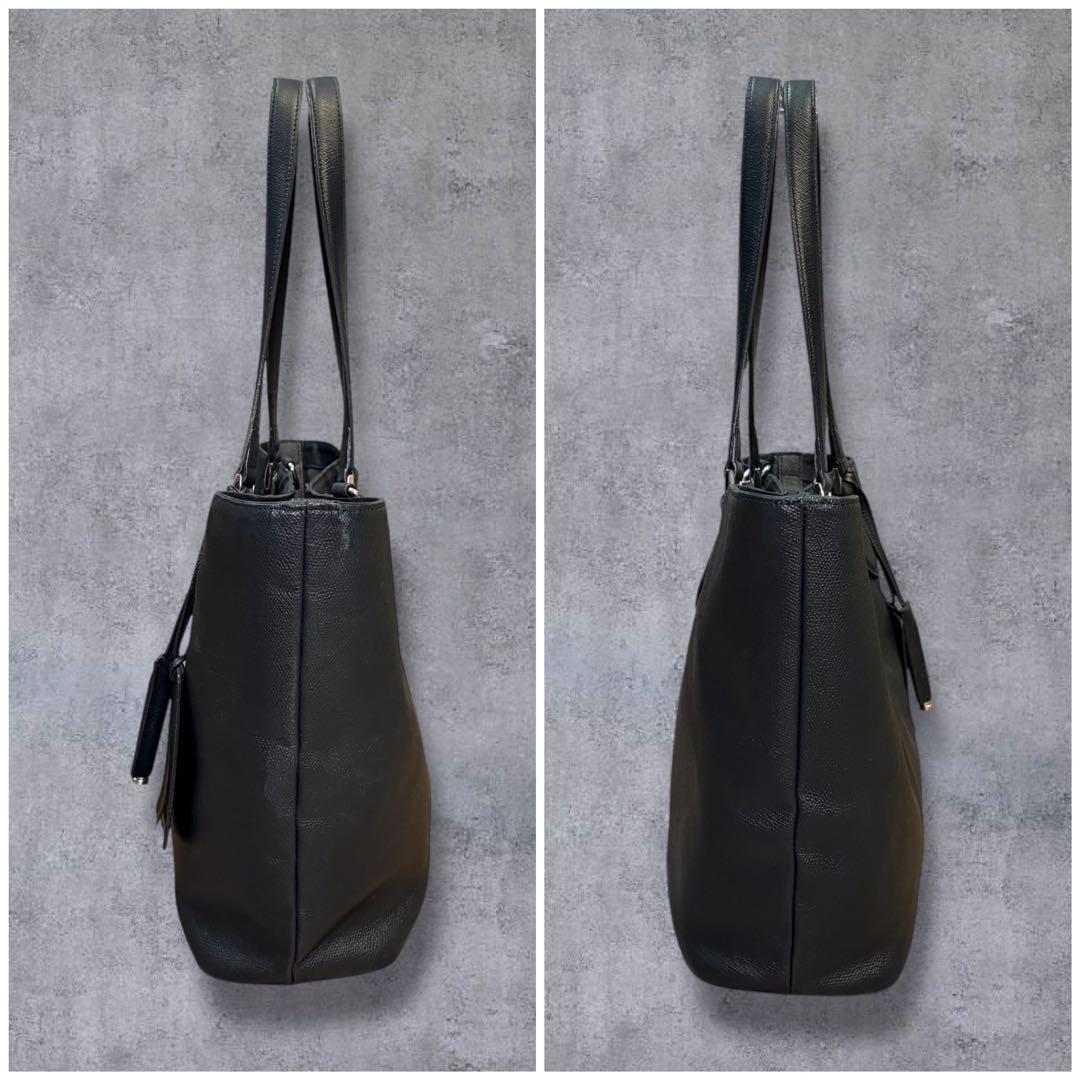 ペッレモルビダ コローレ レザートートバッグ 2way 紺 ビジネス PC A4