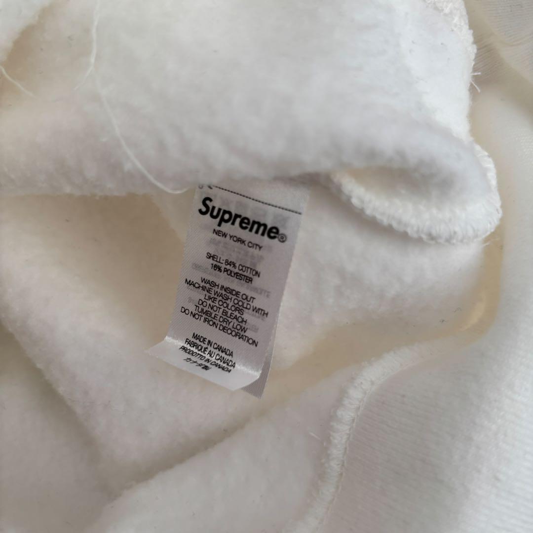 シュプリームSUPREMEビッグロゴフードパーカ ANTIHERO Dog L - メルカリ