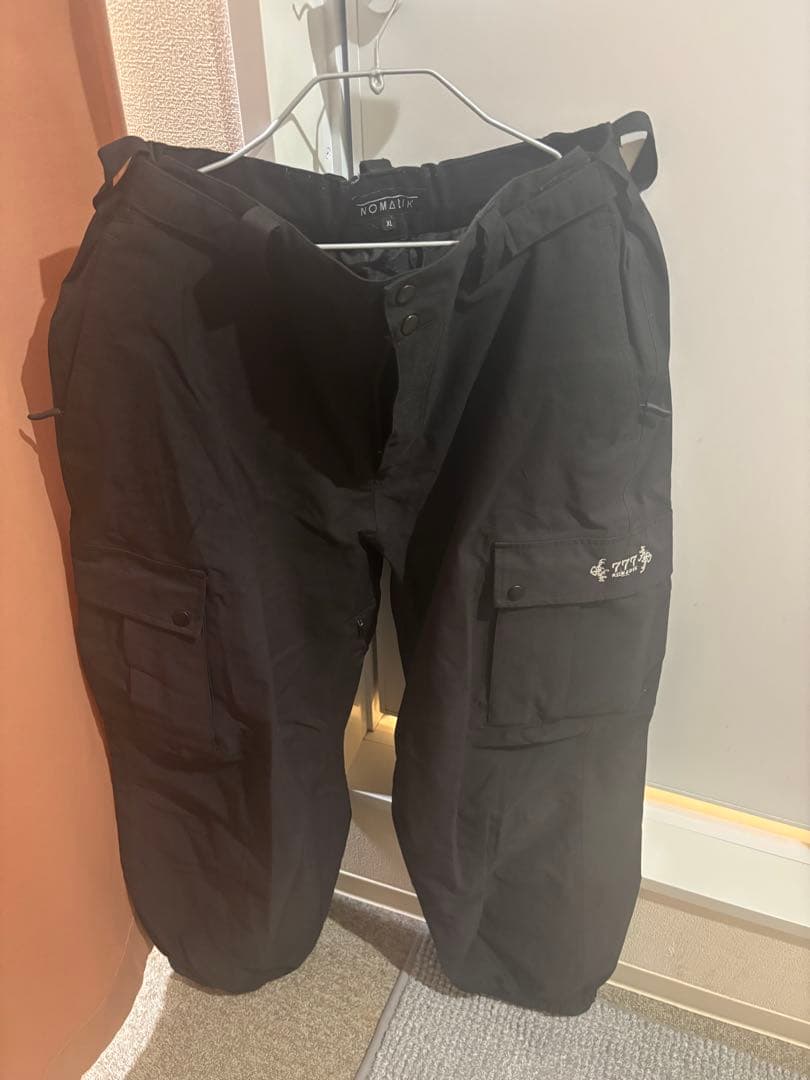 ノマディック　ブラック スノーボードパンツ XLサイズ NOMADIK（ノマディック） 24-25 NOMADIK/ノマディック THICK pant
