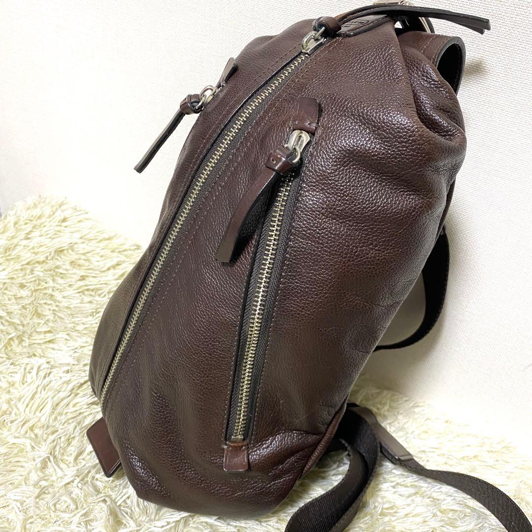 美品✨ COACH コーチ トンプソン ボディバッグ ショルダーバッグ レザー 希少色 極美品 コーチ トンプソン ボディバッグ レザー シボ革