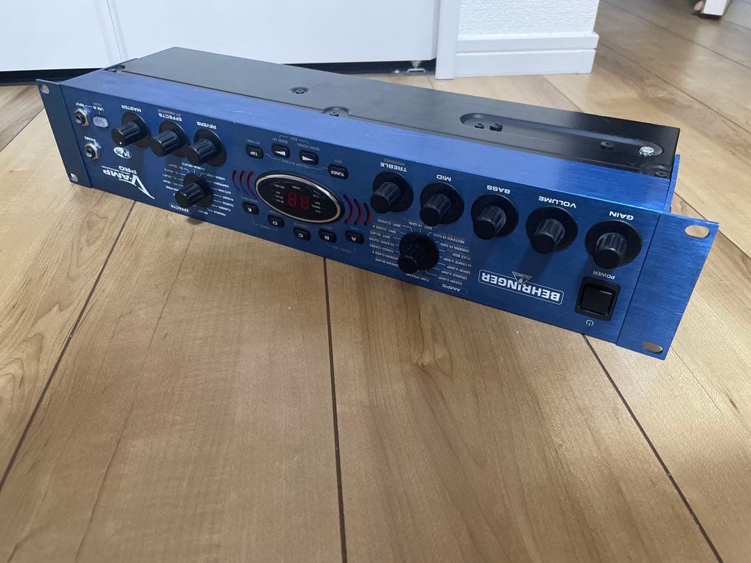 動作確認済 BEHRINGER V-AMP PRO 電源ケーブル付属 2026年最新】BEHRINGER V-AMP PROの人気アイテム - メルカリ