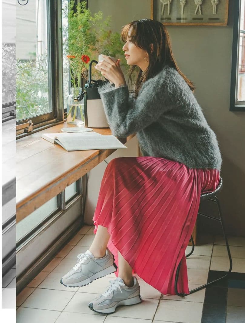 ★特価【新品】ニューバランス　スニーカー　U327　 24.5cm　送料込