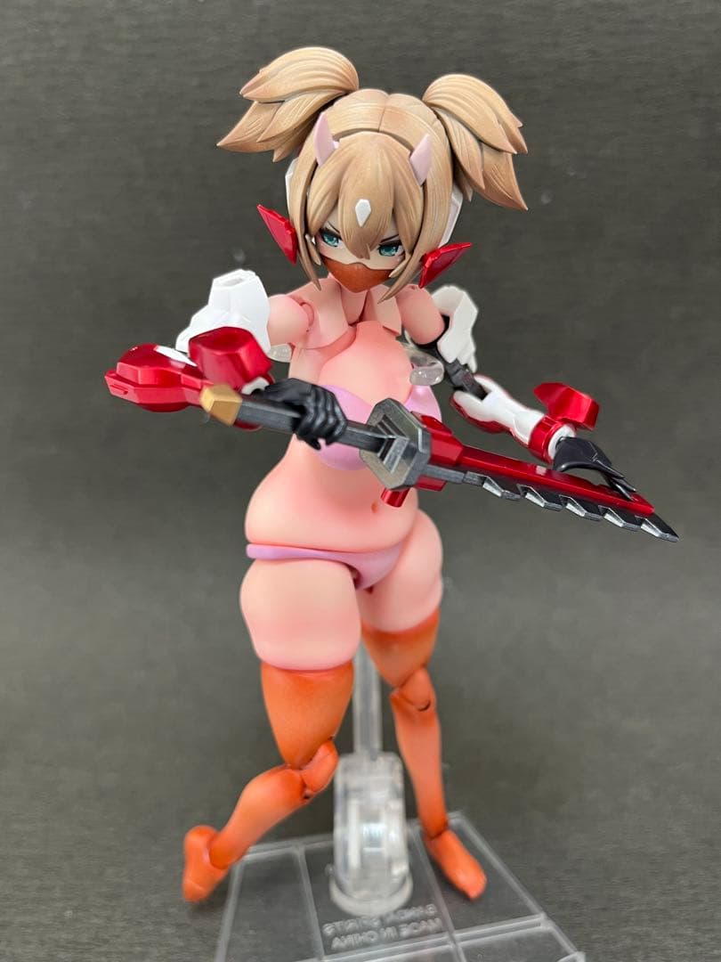 メガミデバイス 朱羅忍者ぽっちゃりボディとスレンダーボディ