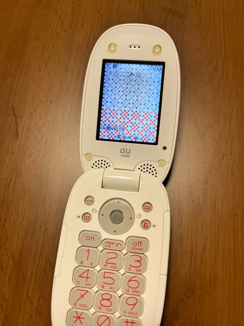 au ガラケー PENCK - メルカリ