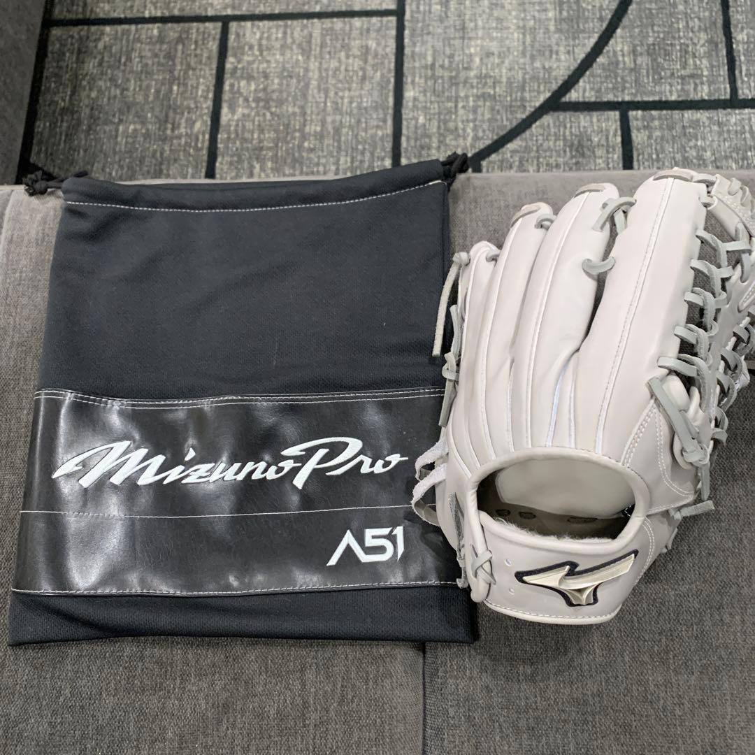 軟式野球　グローブ　a51 A51 - イチロー氏とMIZUNOが共同開発する、新しい野球の姿を追い求める